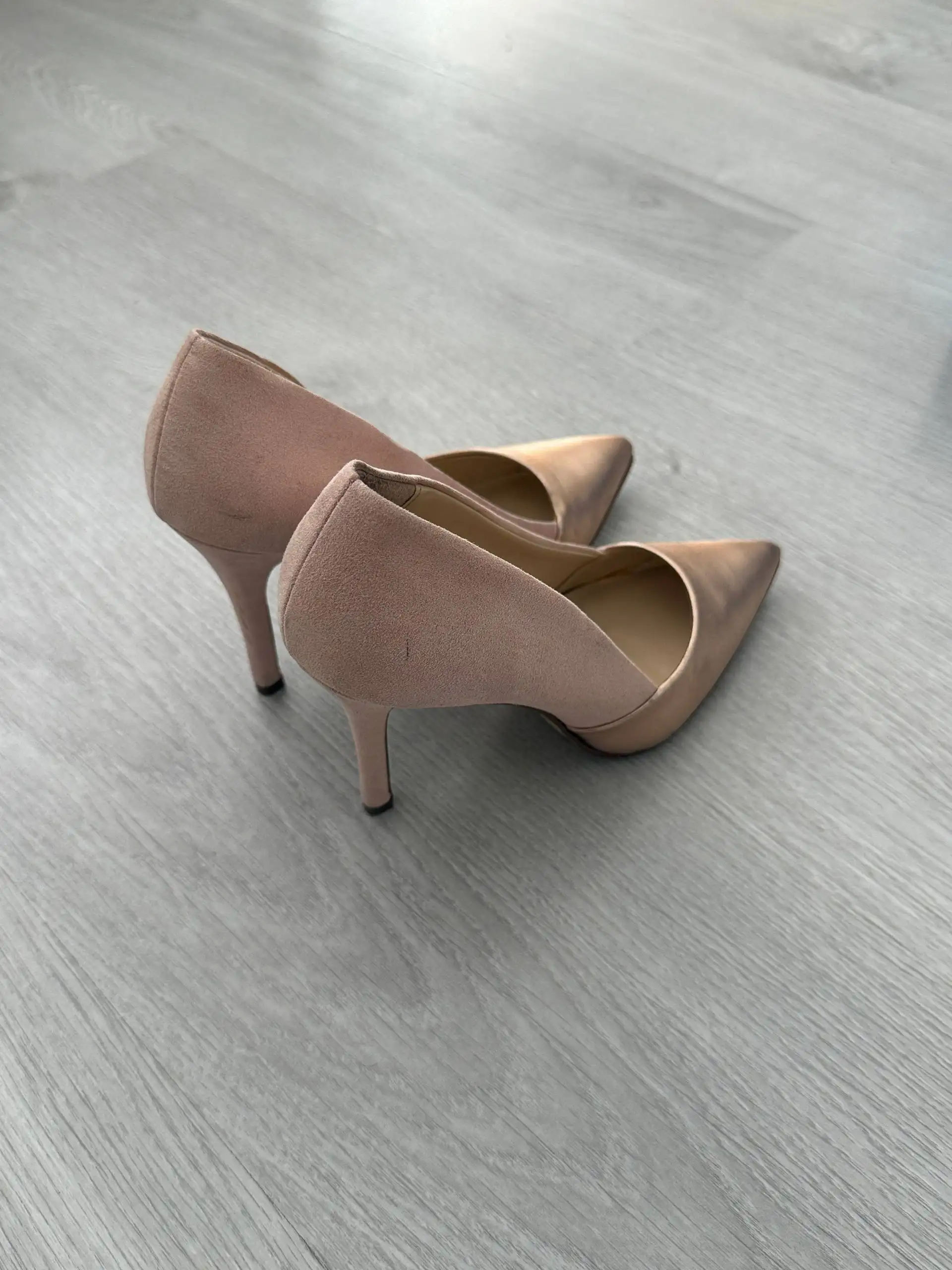 Отдам 36р - Барахолка в Люберцы