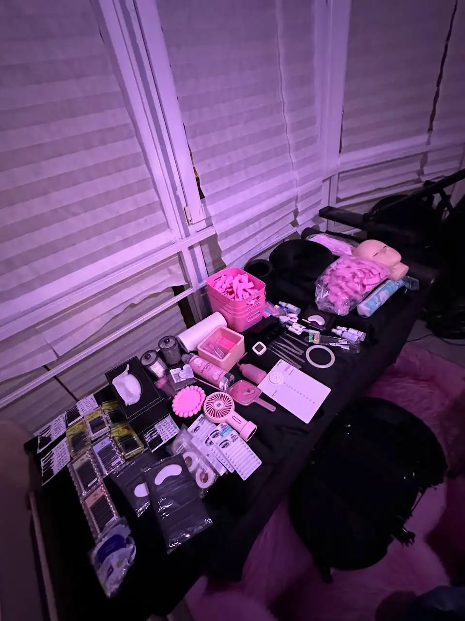 Продажа оборудования для мастера наращивания ресниц - Барахолка в Голубое