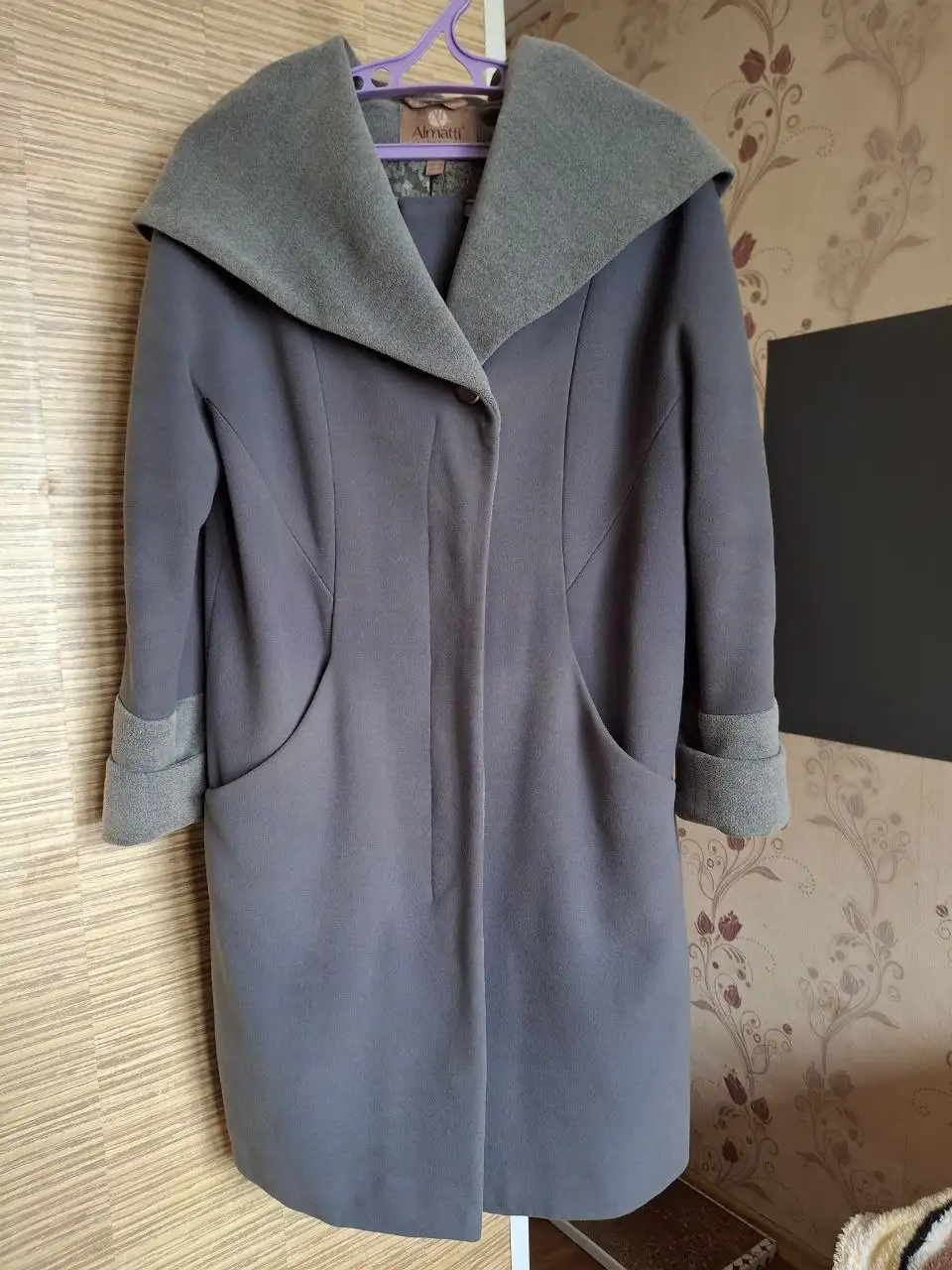 Женское пальто Almatti размер 46 - Верхняя одежда (Одежда) в Люберцы