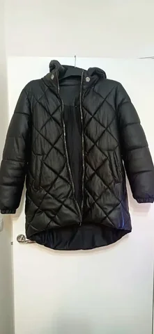 Женская чёрная демисезонная куртка 48 размер - Пижамы и домашняя одежда в Люберцы