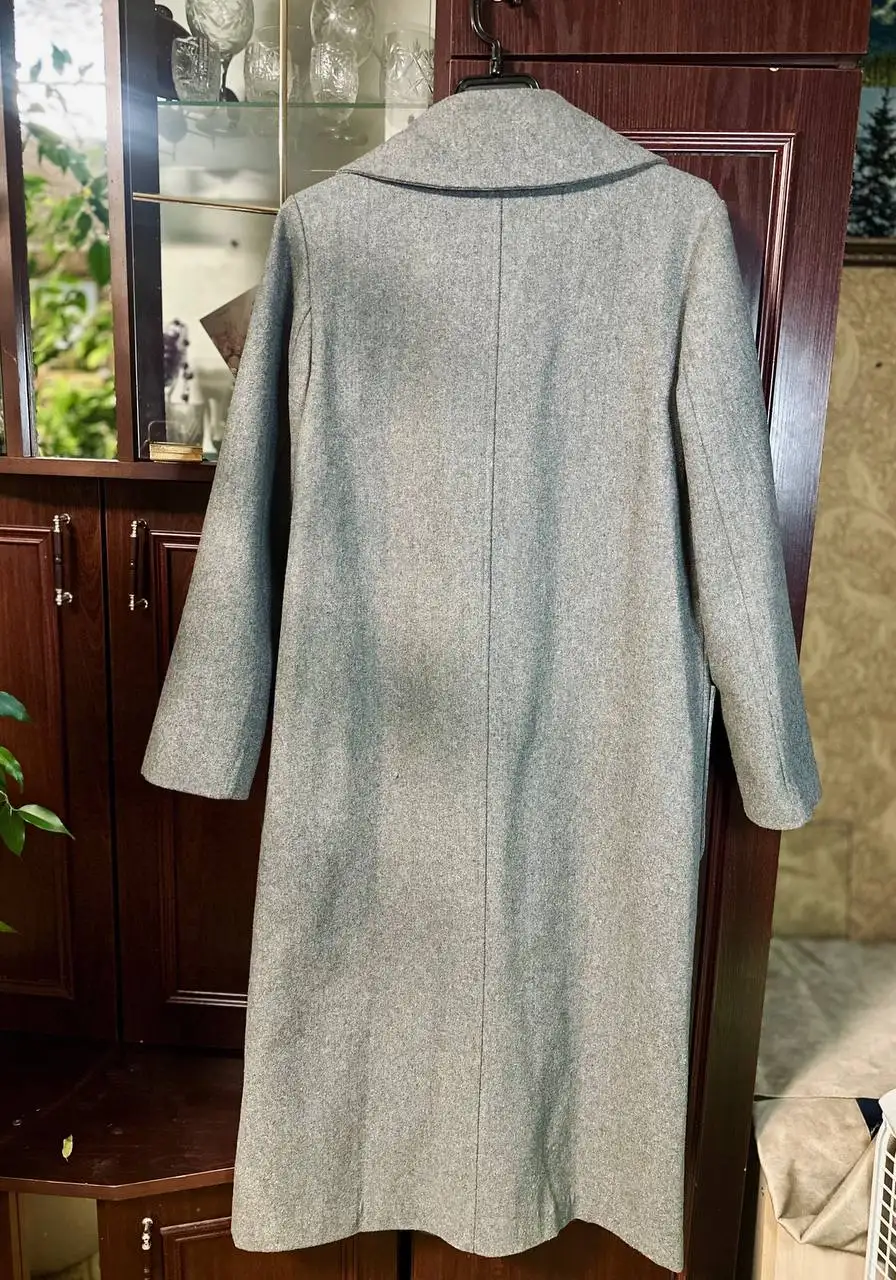 Женское классическое пальто прямого кроя - Верхняя одежда (Одежда) в Люберцы