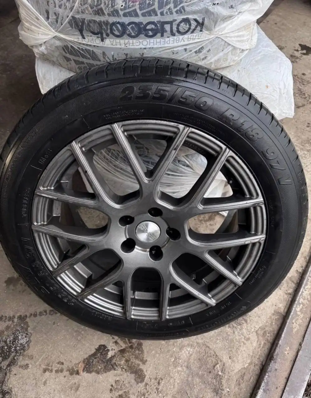 Продажа летних колес в сборе с VW Tiguan 2012 - Запчасти (Авто) в Люберцы