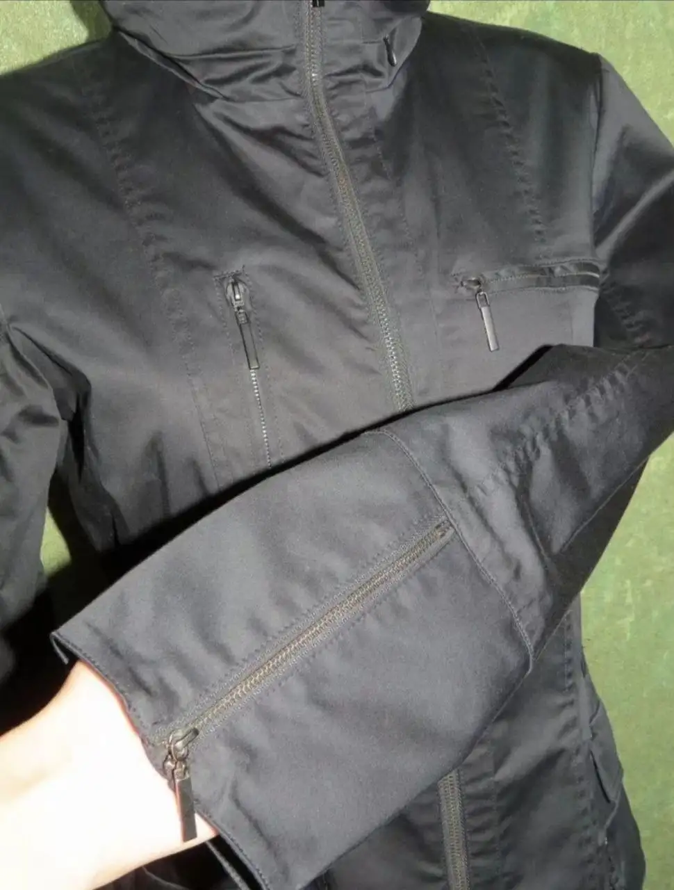 Плащ женский Tatuum б/у - Верхняя одежда (Одежда) в Москва