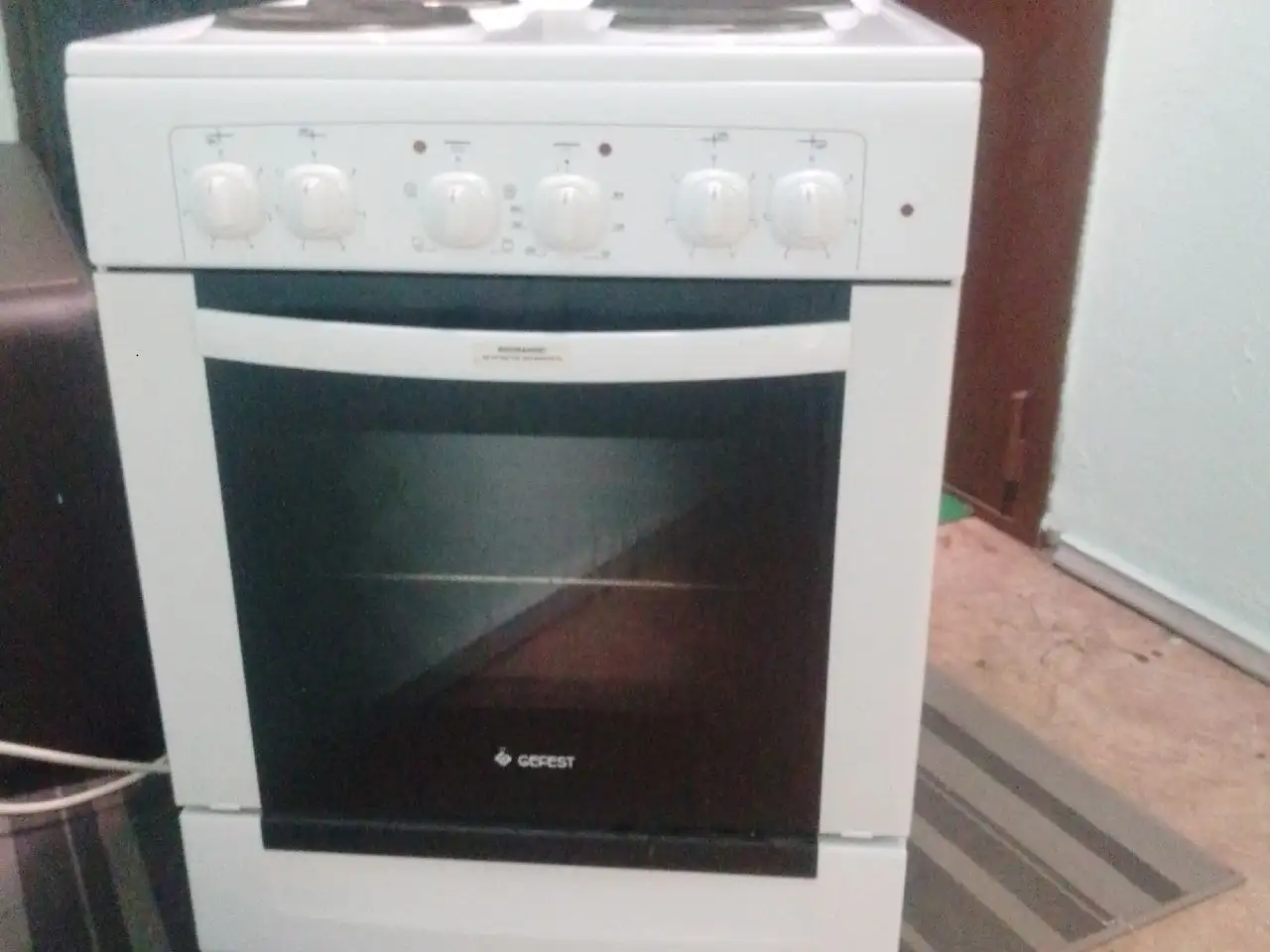 Продам электрическую плиту - Кухонная техника (Для дома и дачи) в Некрасовка