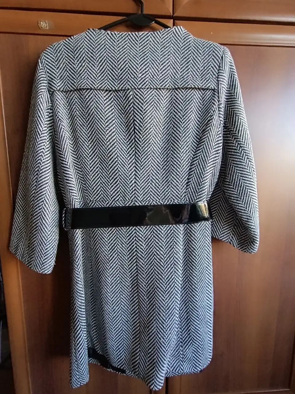 Полупальто с поясом 42 размера - Верхняя одежда (Одежда) в Люберцы