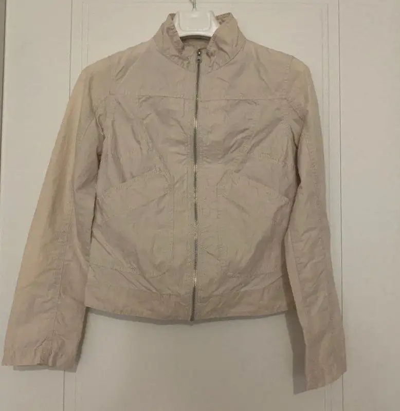 Продажа одежды: плащ, ветровка, свитшот - Верхняя одежда (Одежда) в Люберцы