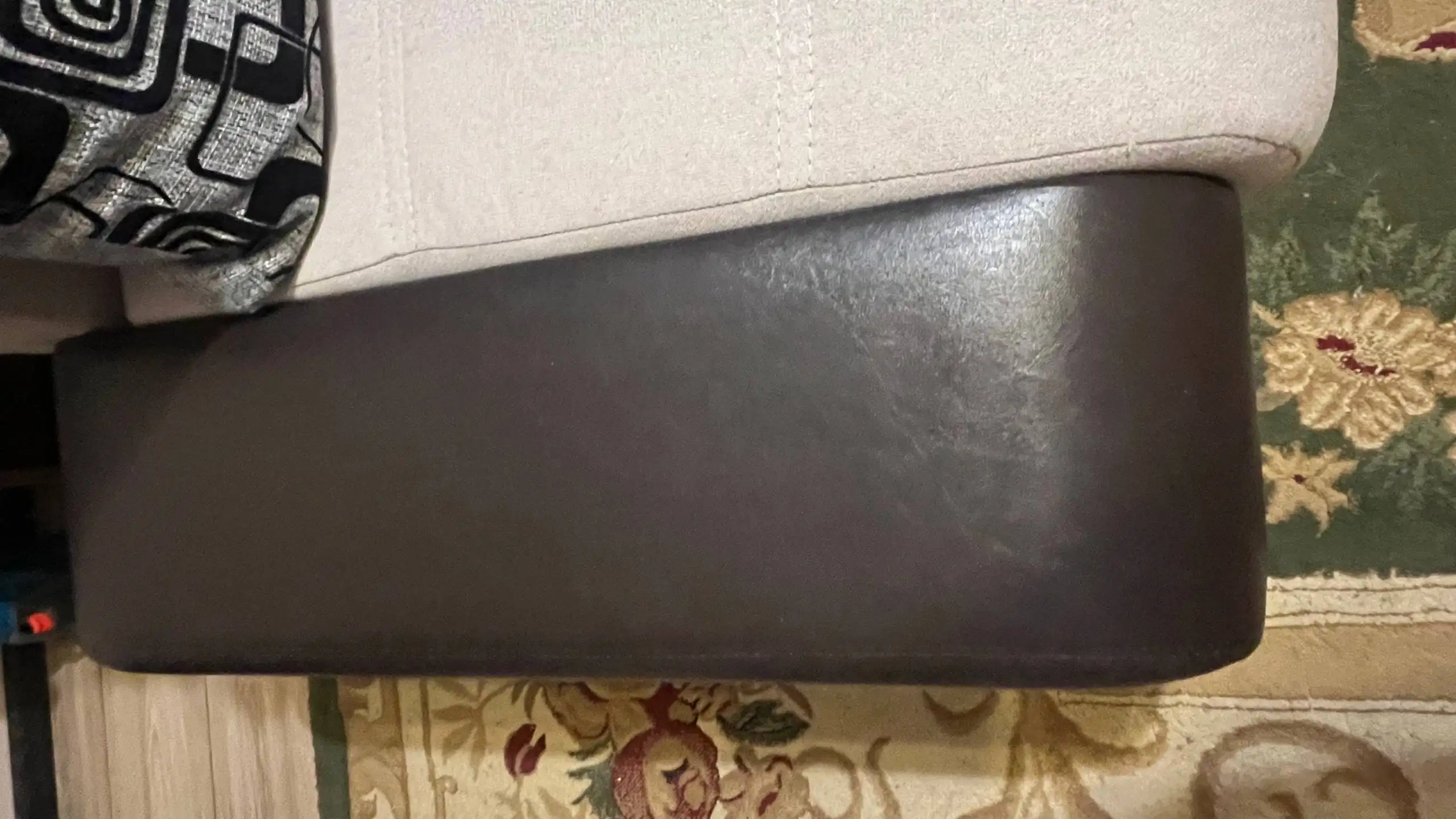 Угловой диван правый угол в хорошем состоянии - Мебель (Для дома и дачи) в Люберцы