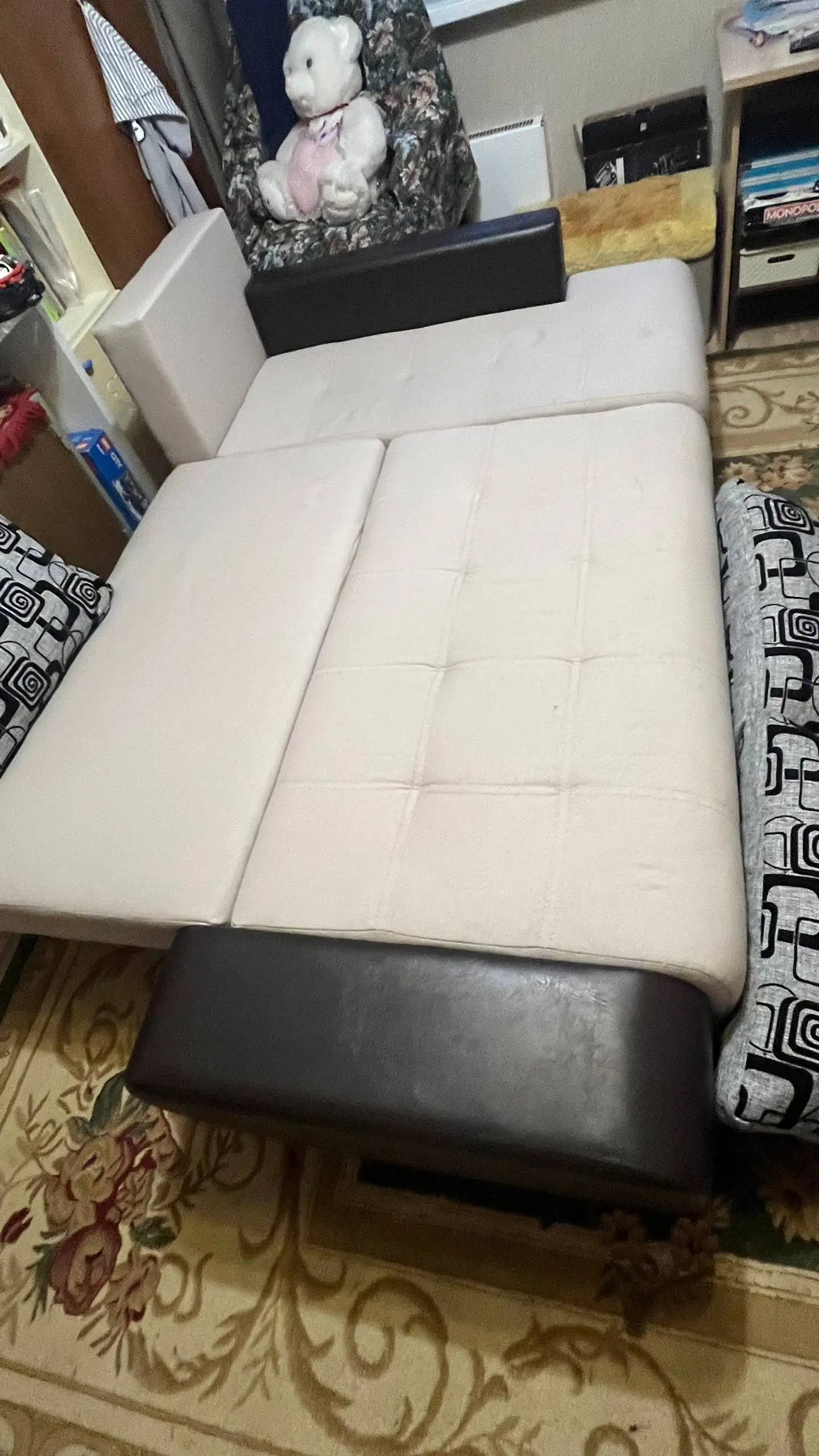 Угловой диван правый угол в хорошем состоянии - Мебель (Для дома и дачи) в Люберцы