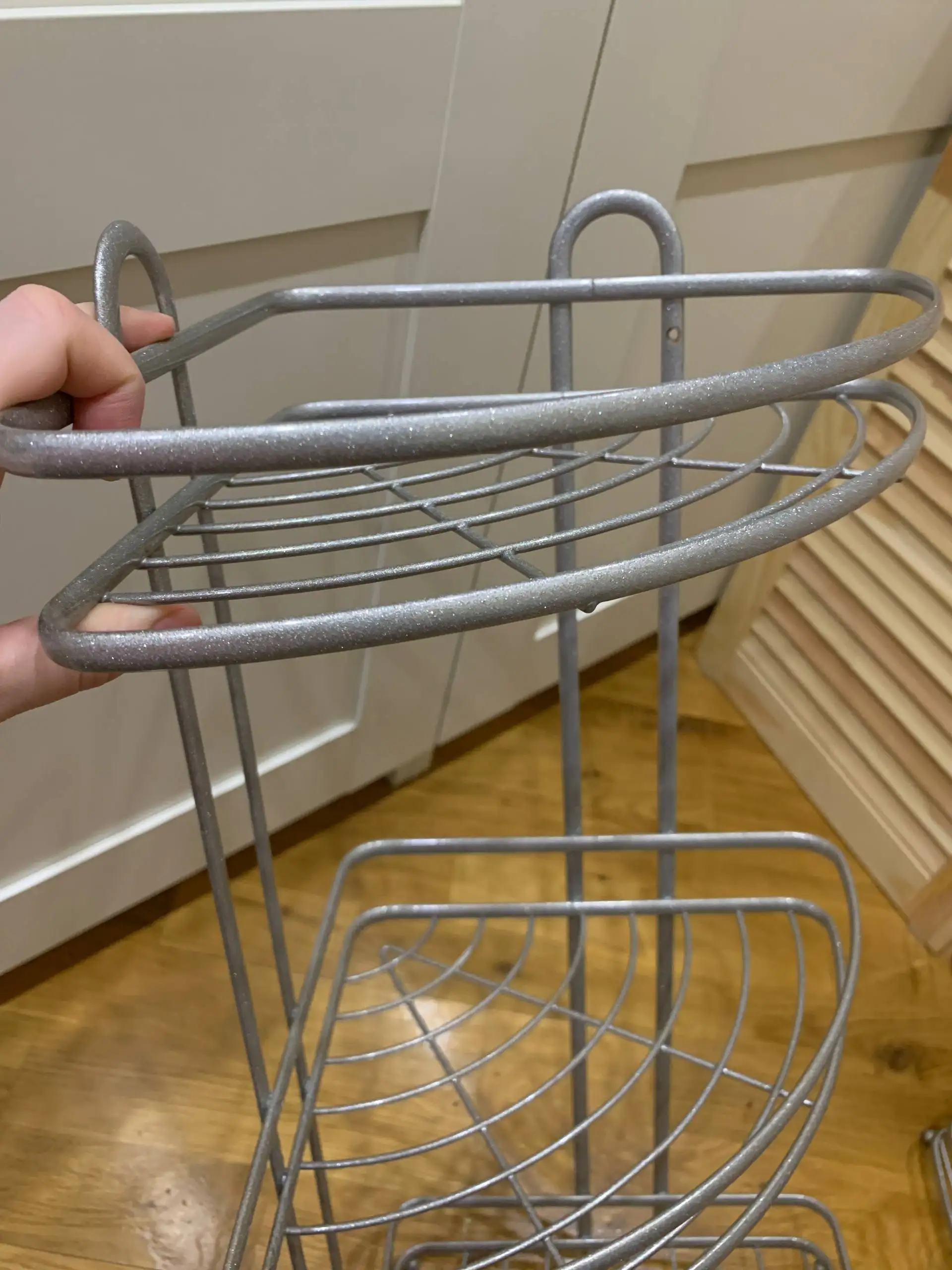 Угловые полки для шампуней - Барахолка в Некрасовка