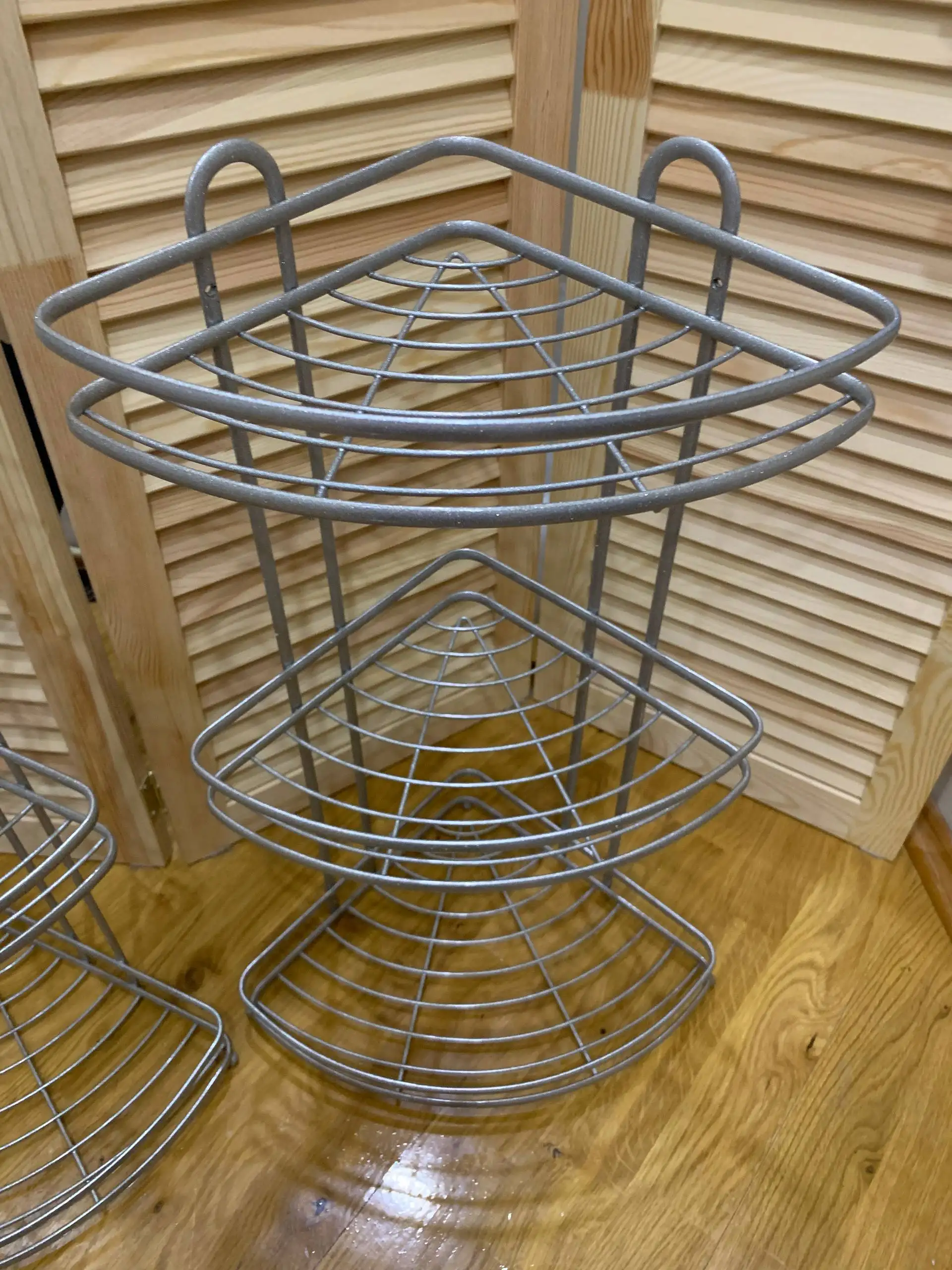 Угловые полки для шампуней - Барахолка в Некрасовка