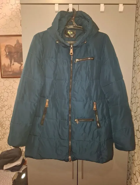 Куртка размер 48 с качественной подкладкой - Свитеры в Люберцы