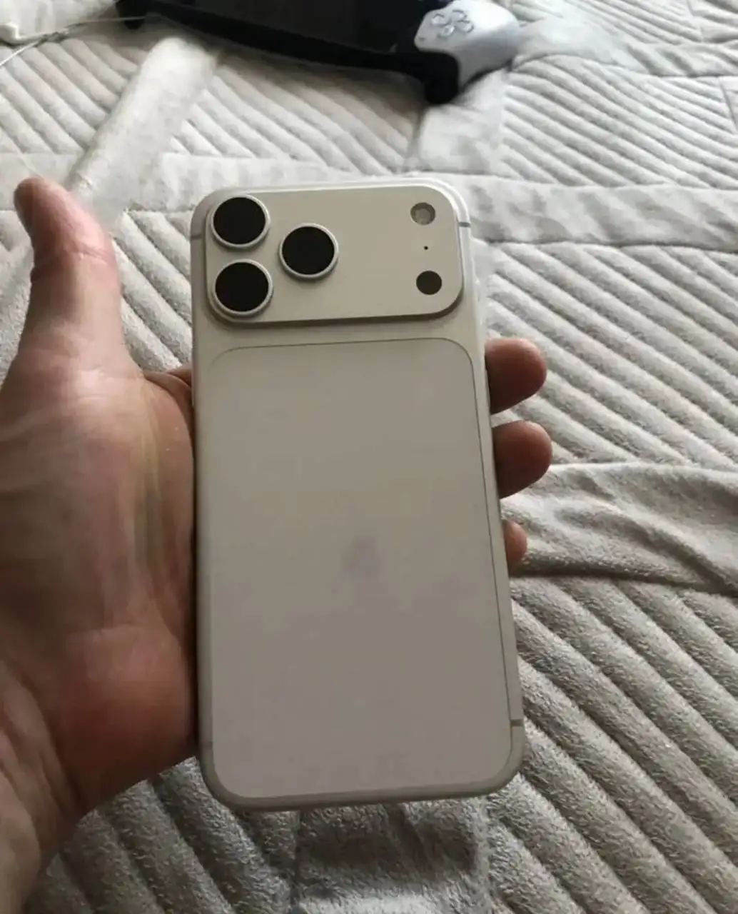 iPhone 17 Pro Max 256GB Silver - Смартфоны (Электроника) в Люберцы