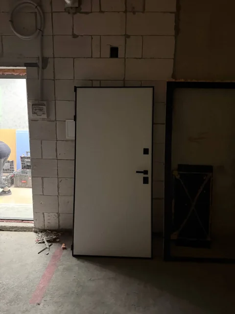 Продажа входной двери с левым открыванием - Для дома и дачи в Люберцы