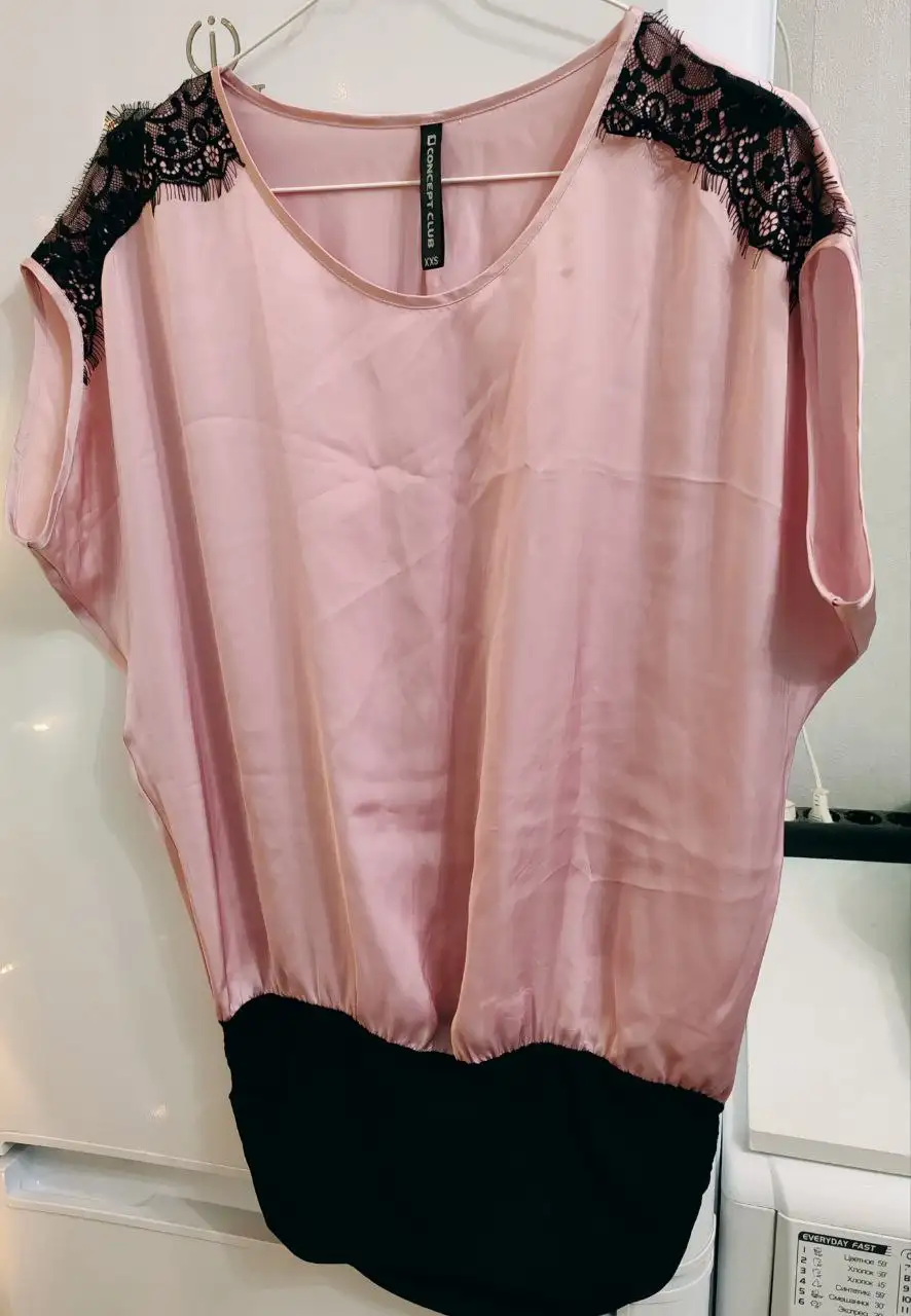 Блузка шёлковая размер 44 - Женская одежда (Одежда) в Люберцы