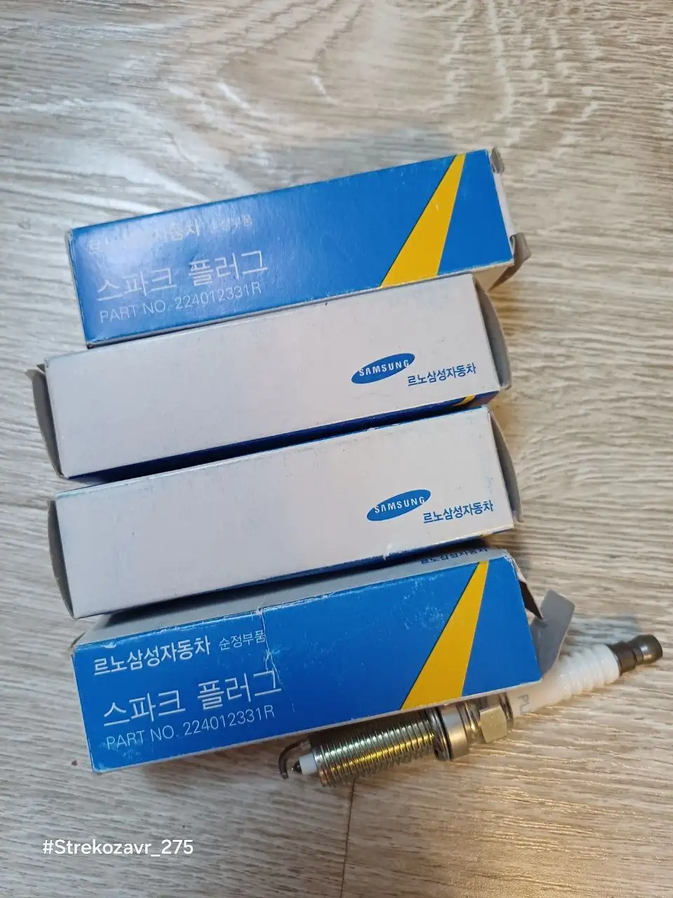 Продам запчасти на Renault - Автозапчасти (Запчасти) в Люберцы