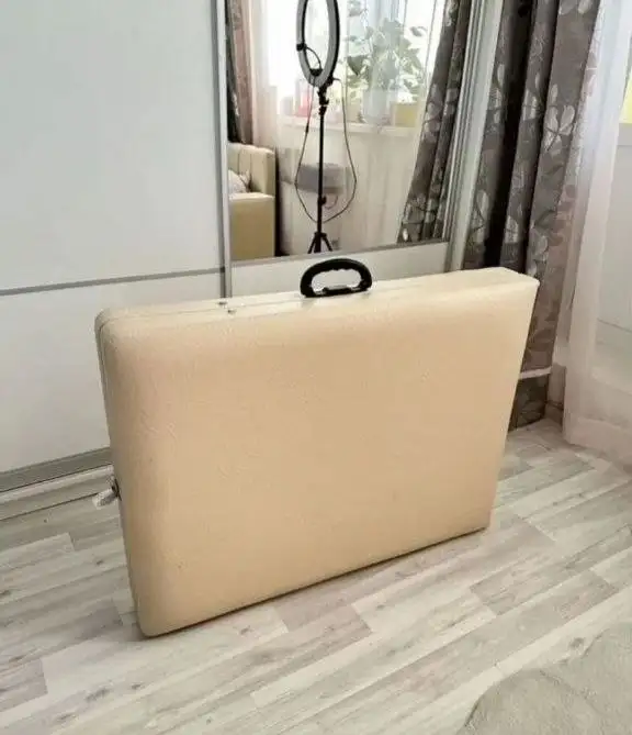 Кушетка раскладная для наращивания ресниц и массажа - Барахолка в Люберцы