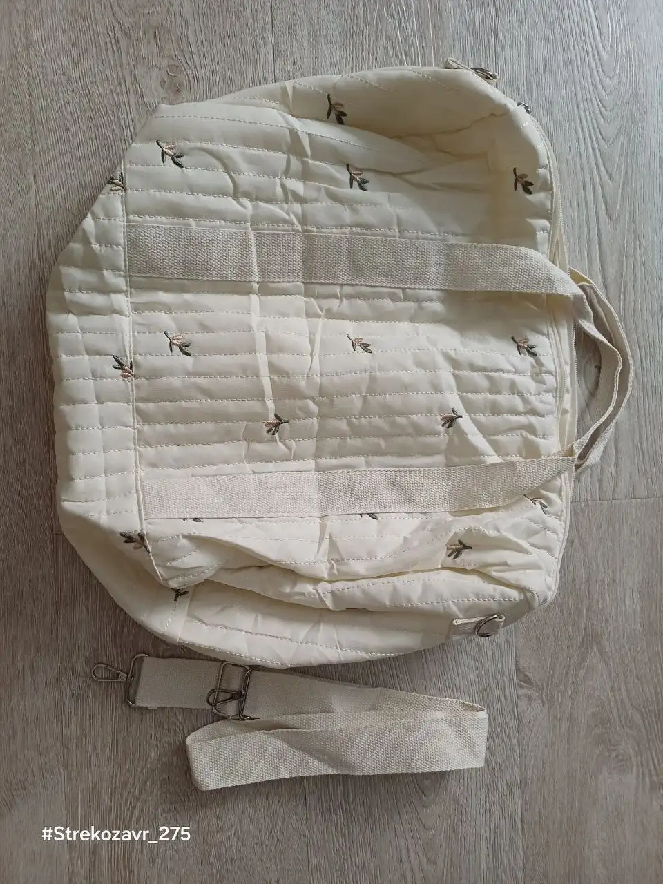 Новая легкая стеганая сумка с вышивкой - Сумки (Одежда) в Люберцы