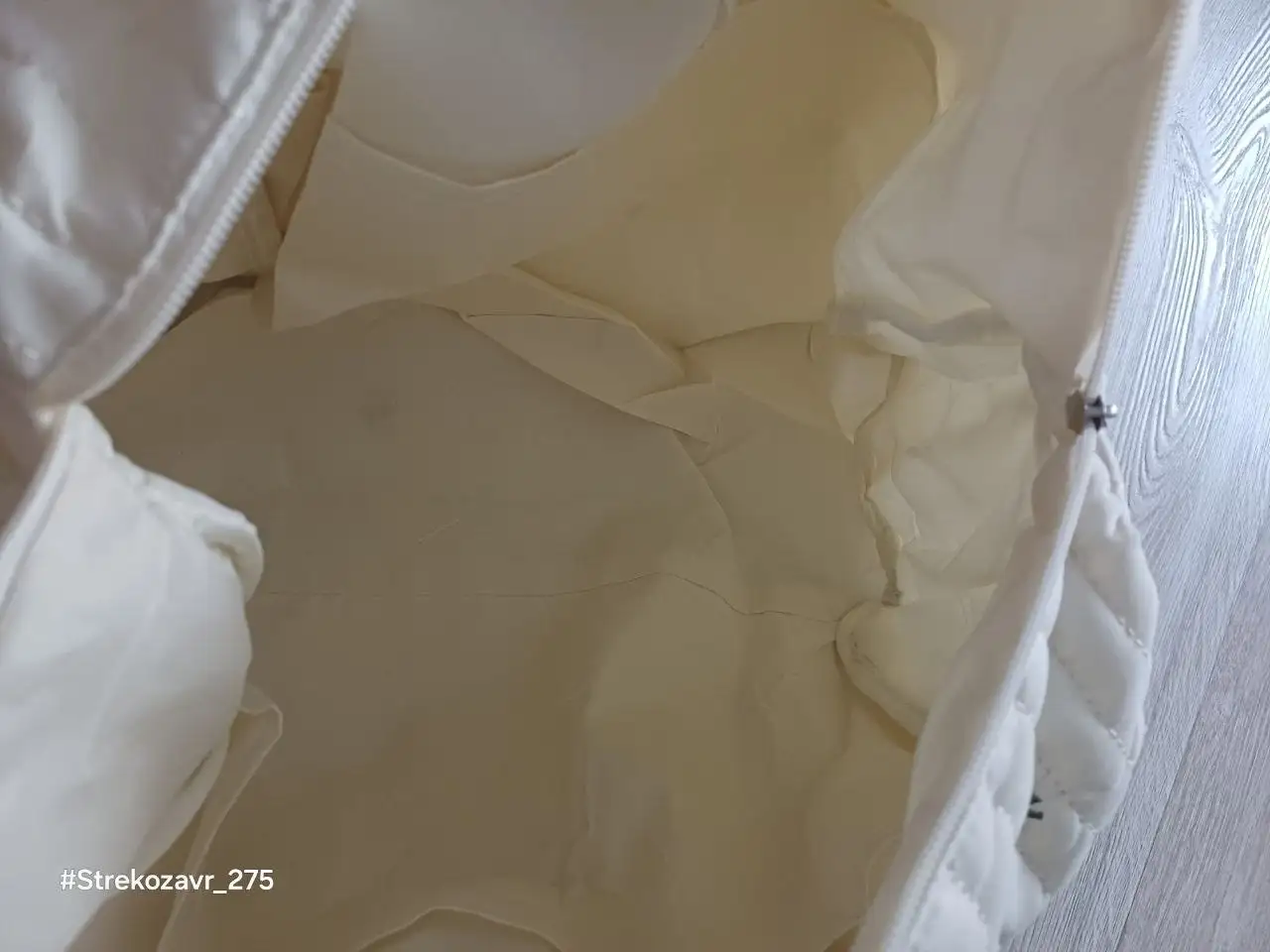 Новая легкая стеганая сумка с вышивкой - Сумки (Одежда) в Люберцы