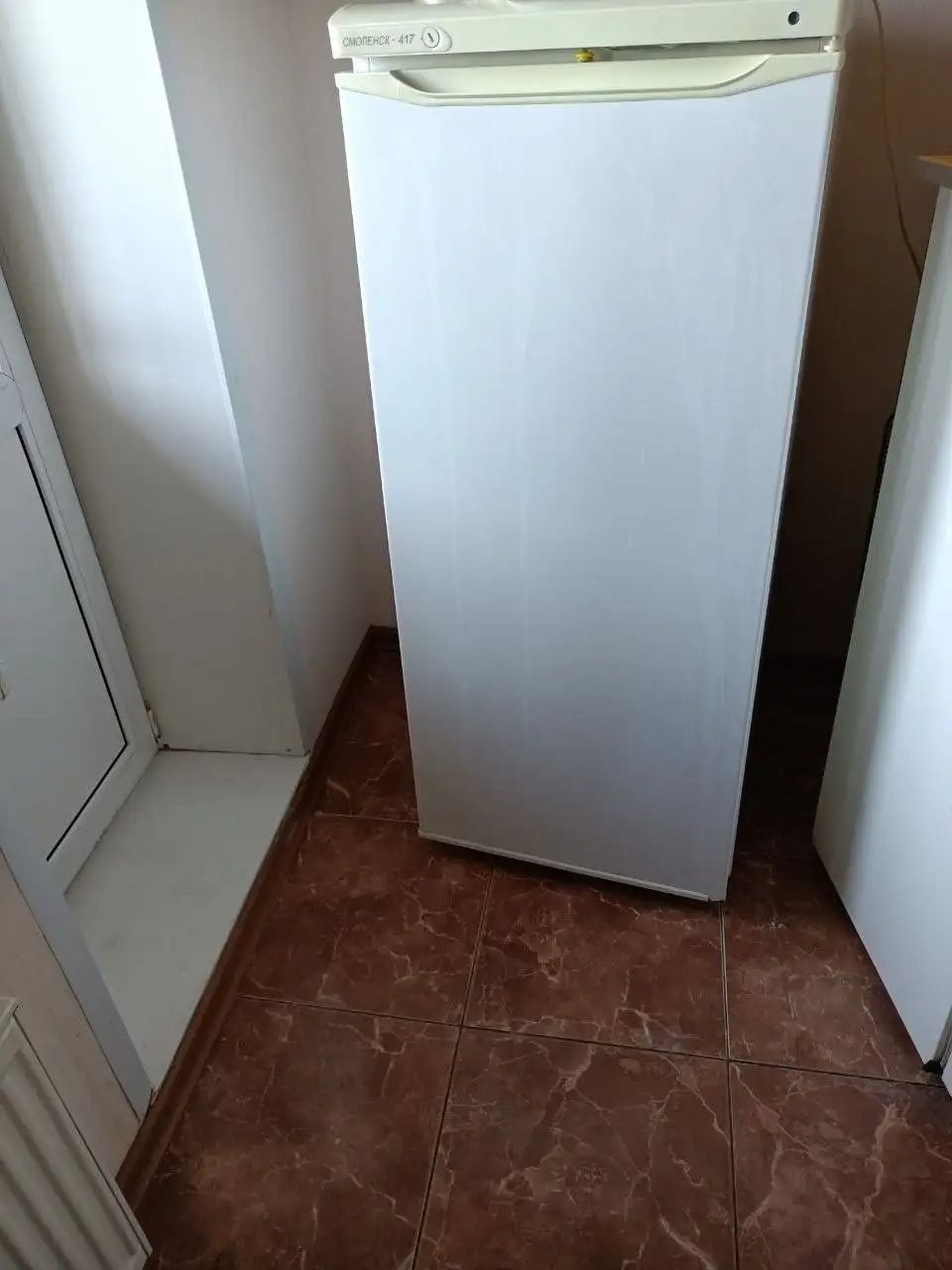 Продам 2 рабочих холодильника с небольшими дефектами - Холодильники (Барахолка) в Некрасовка