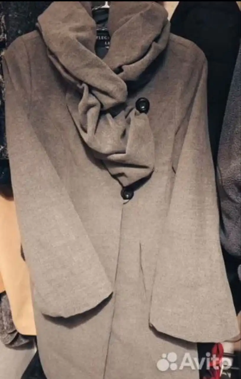 Продажа женских пальто - Верхняя одежда (Одежда) в Люберцы