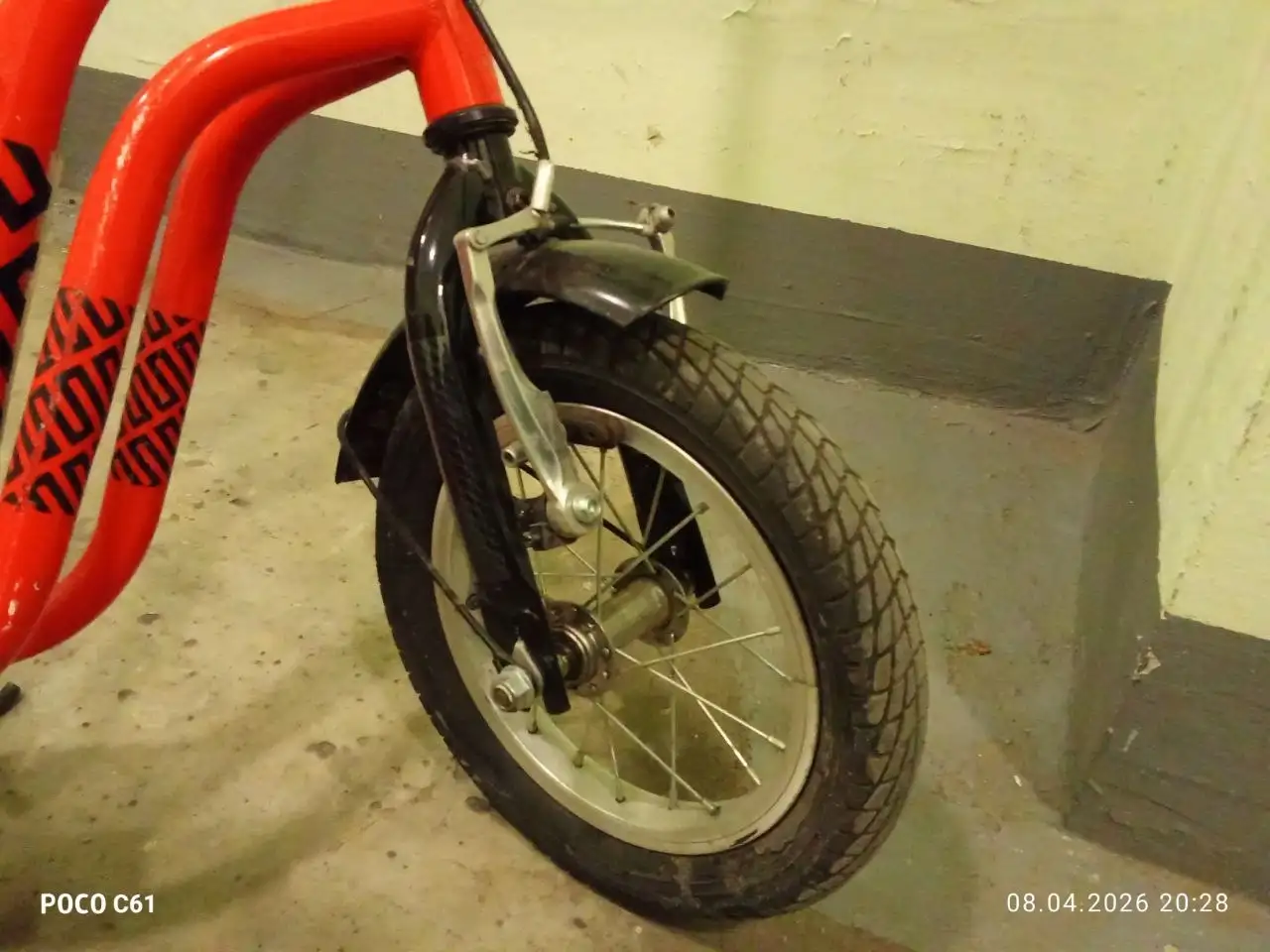 Продам б/у самокат, требует небольшого ремонта - Самокаты (Хобби и отдых) в Люберцы