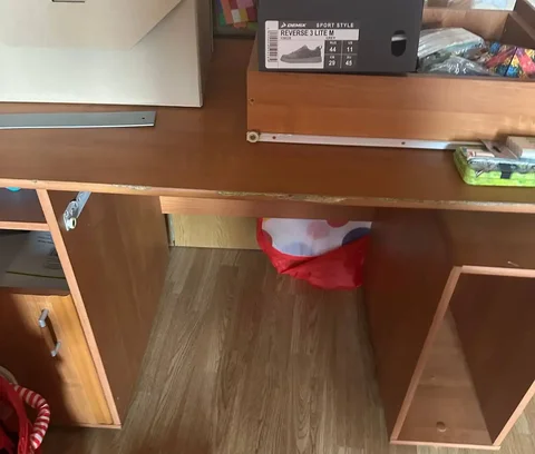 Стол для отдачи - Косметика в Люберцы