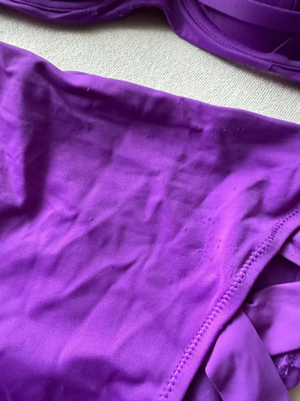 Два купальника: фиолетовый Incanto и белый - Купальники (Одежда) в Люберцы