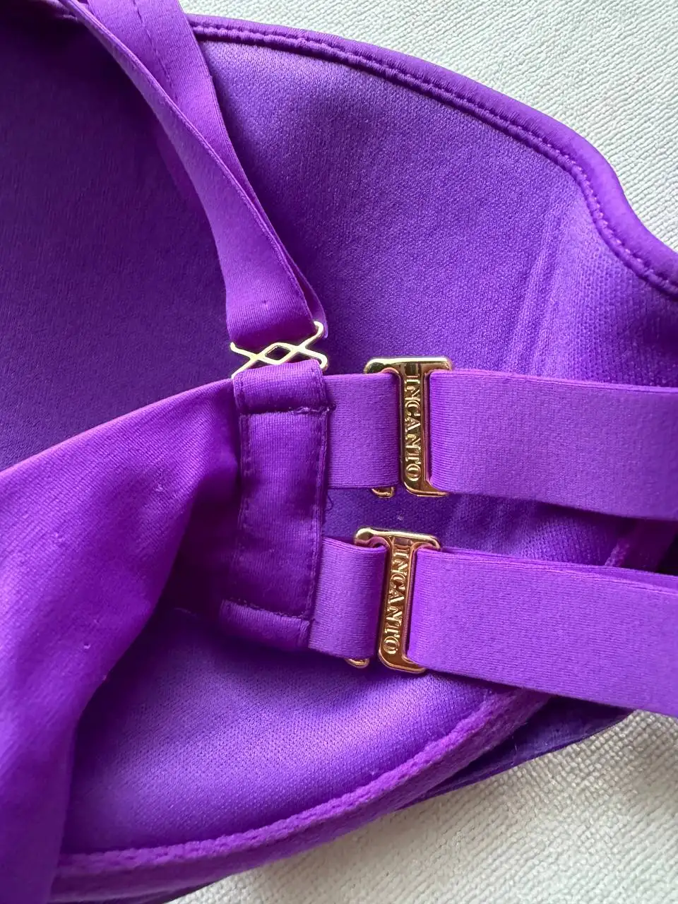 Два купальника: фиолетовый Incanto и белый - Купальники (Одежда) в Люберцы