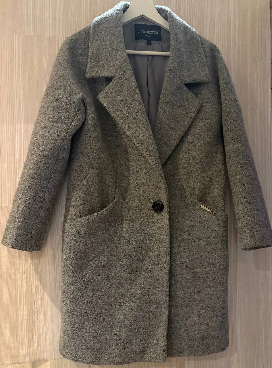 Женское пальто размер S - Верхняя одежда (Одежда) в Люберцы