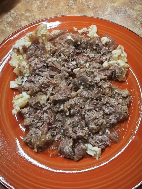 Говядина тушёная Совок ГОСТ 32125-2013 325 гр - Интерьерный декор в Москва