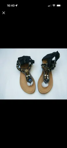 Сандалии новые 38 размер, маломерят - Вечерние платья в Люберцы