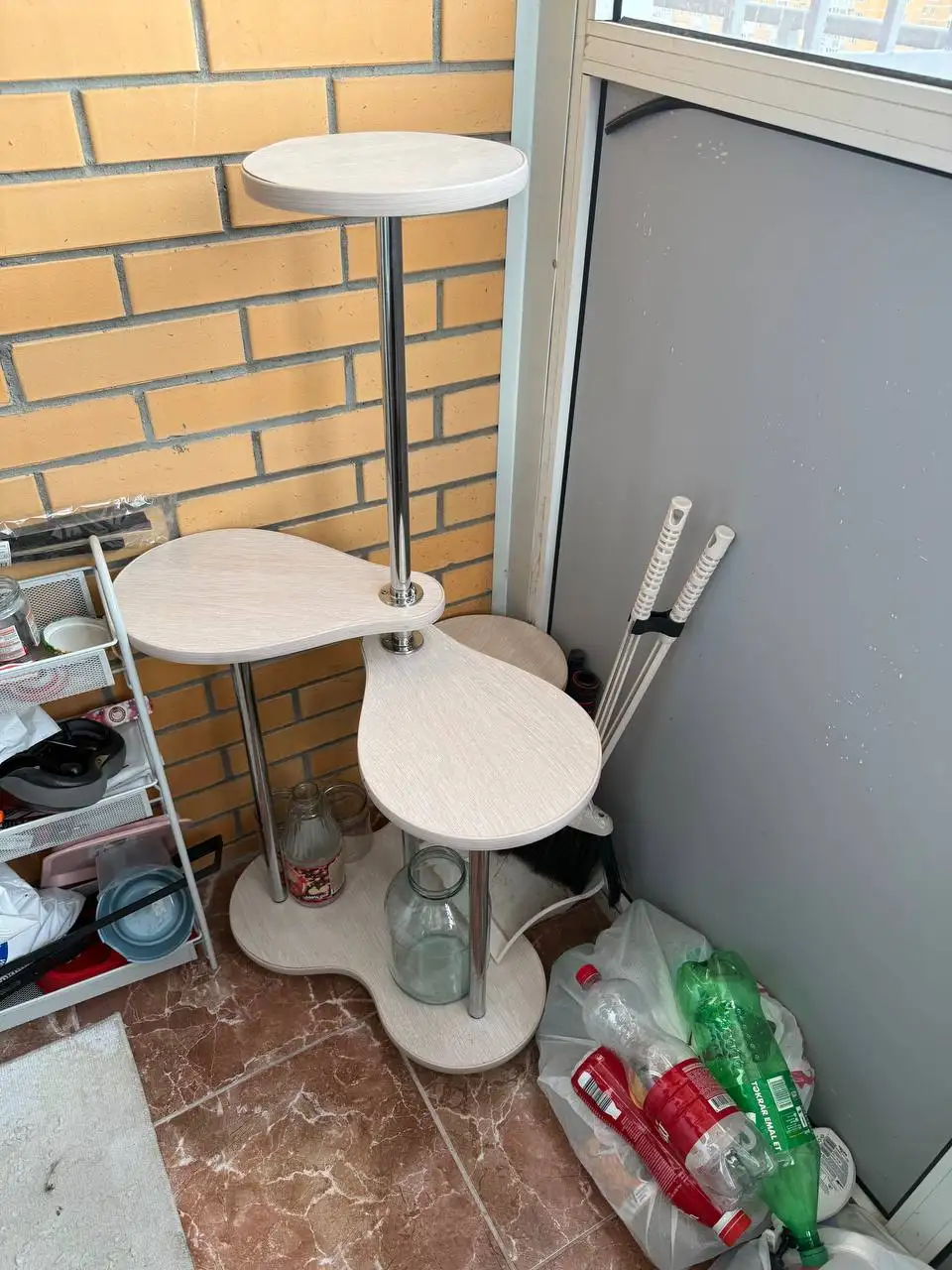 Полка для цветов б/у - Барахолка в Люберцы