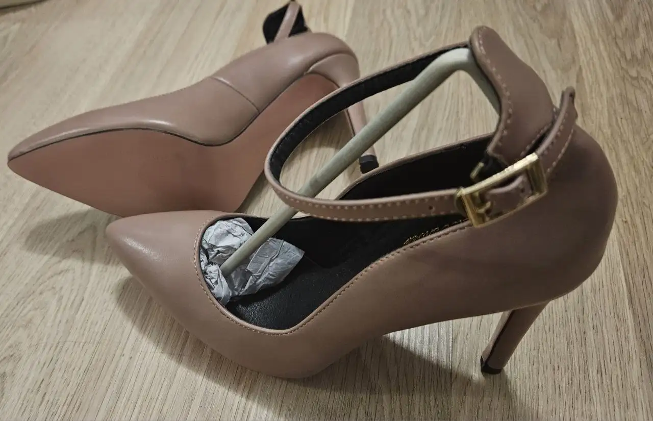 Продажа обуви из-за изменения размера ноги - Обувь (Одежда) в Люберцы