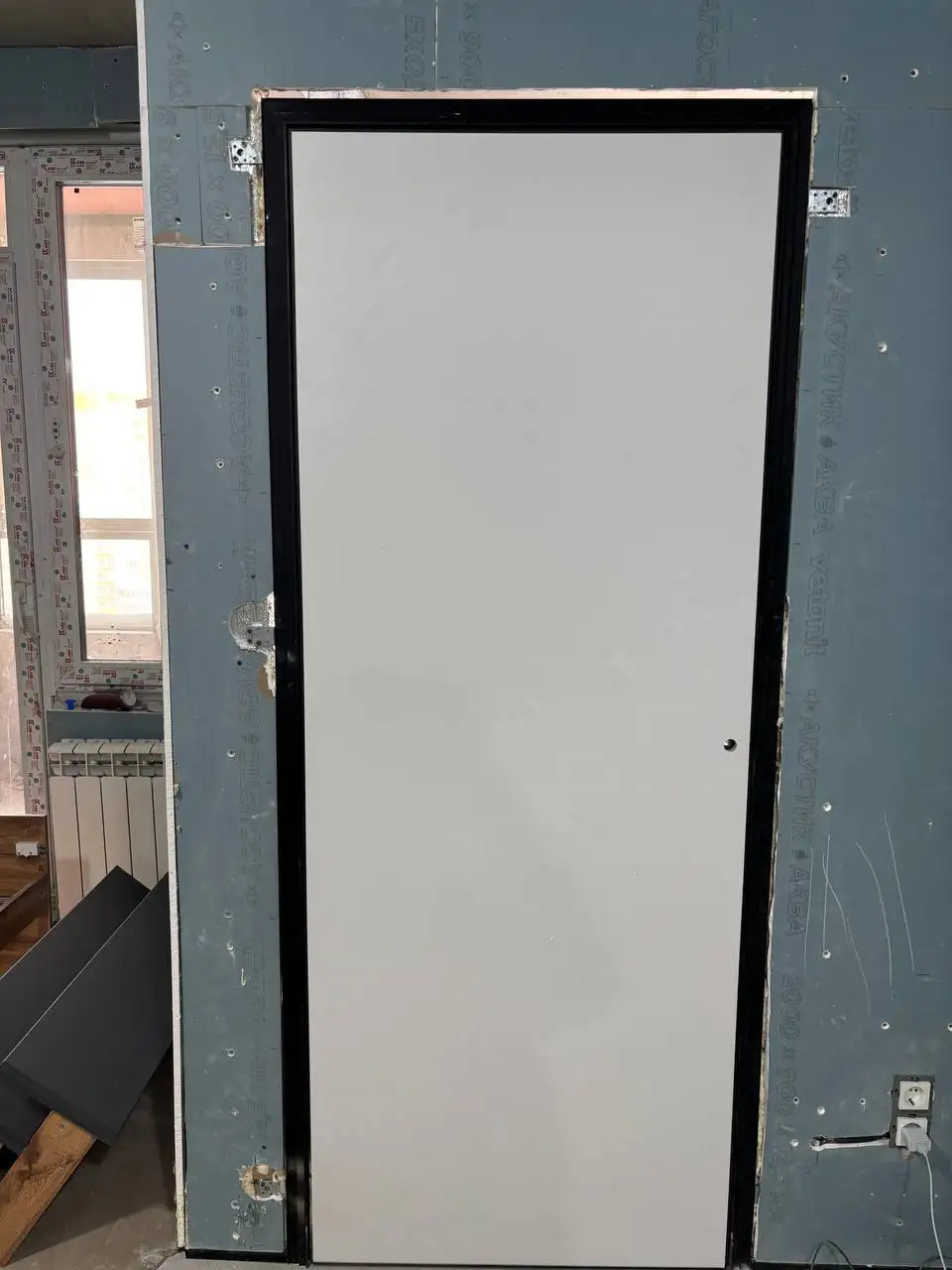 Продажа скрытых дверей INVISIBLE с разным открыванием - Двери (Для дома и дачи) в Люберцы