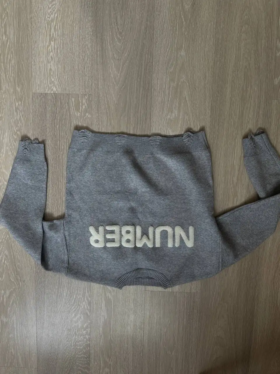 Продажа одежды и обуви: джинсы, свитер, топ, платье, кроссовки, куртка - Одежда в Люберцы