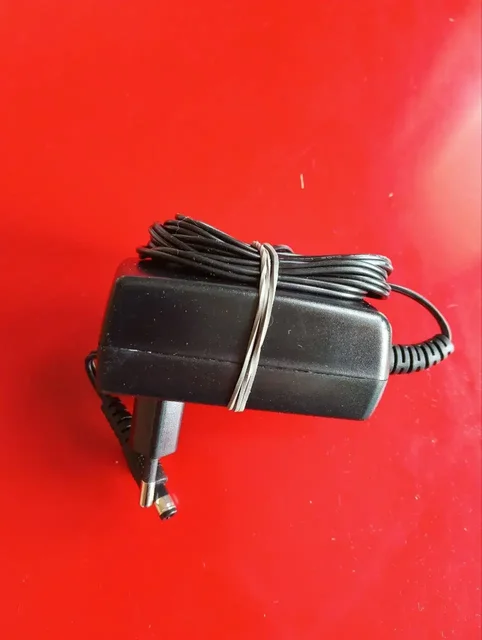 Зарядка и провода - Смарт-часы в Люберцы