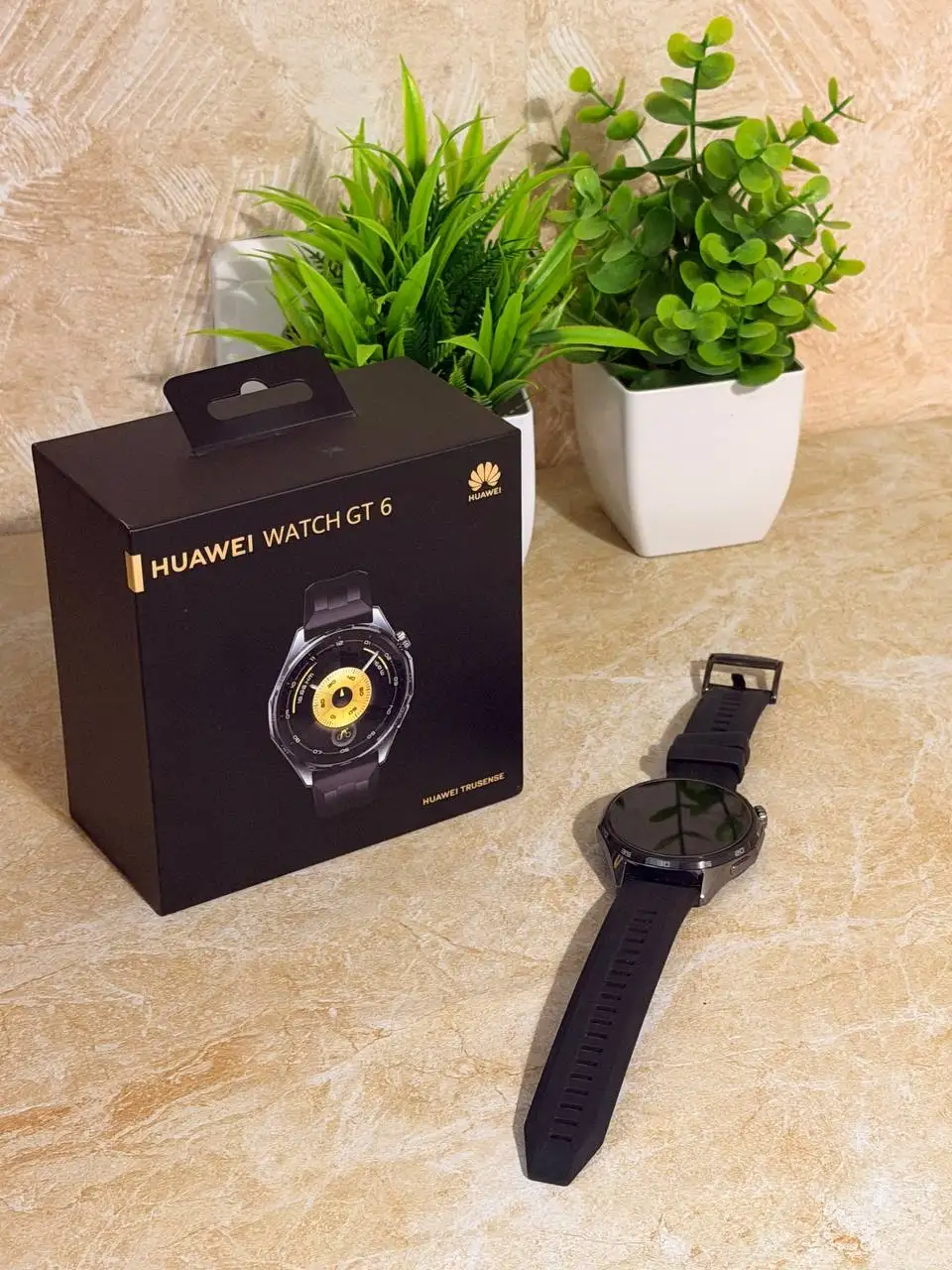 HUAWEI GT 6 - почти новые, с защитным стеклом - Смарт-часы (Электроника) в Люберцы