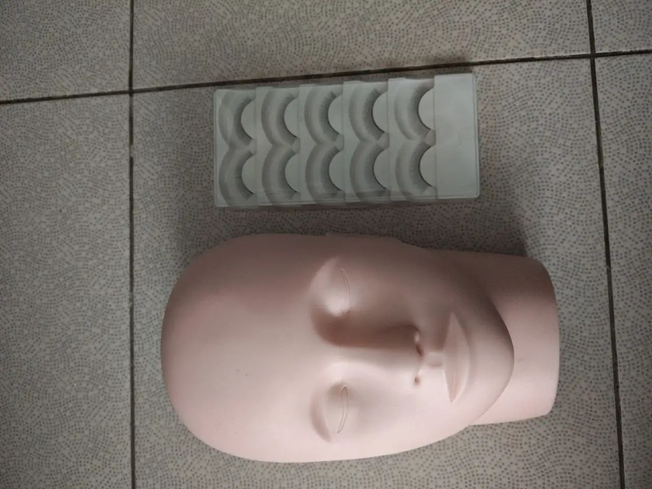 Манекен для наращивания ресниц - Барахолка в Некрасовка, Люберцы