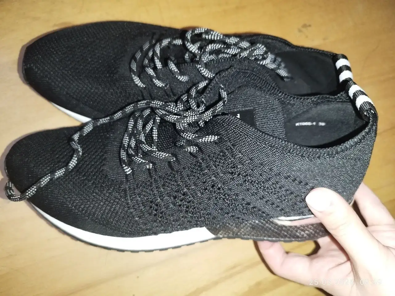 Кроссовки размер 39 - Обувь (Одежда) в Люберцы