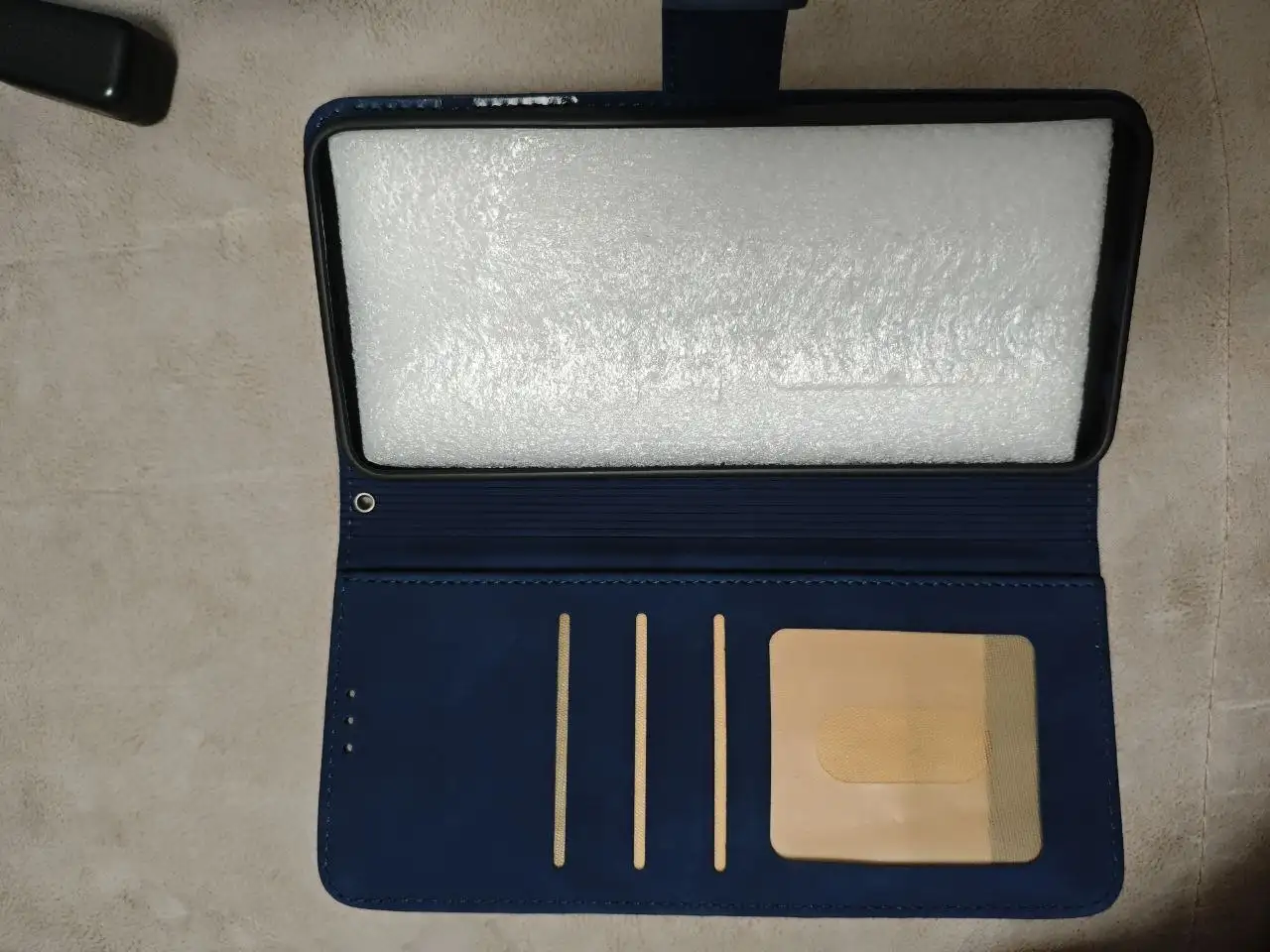 Чехол книжка на телефон Pova 6 Neo - Аксессуары для телефонов (Электроника) в Некрасовка