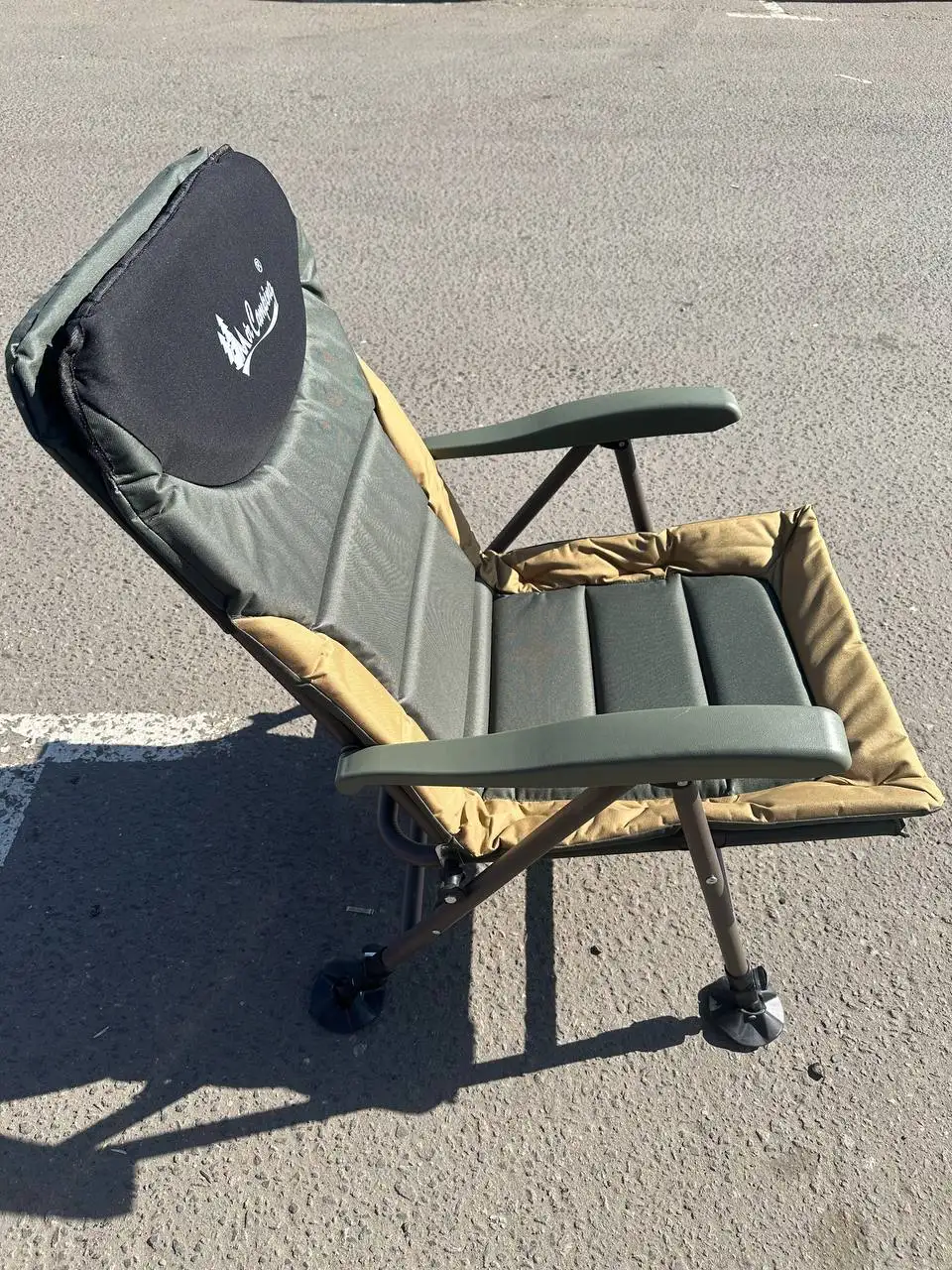 Складное кресло с регулируемой спинкой и ножками - Мебель (Барахолка) в Люберцы