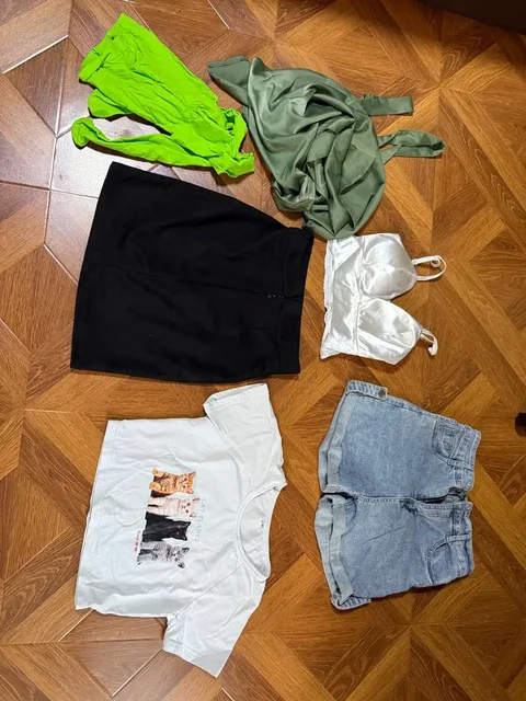 Женская одежда пакетом - Кроссовки в Люберцы