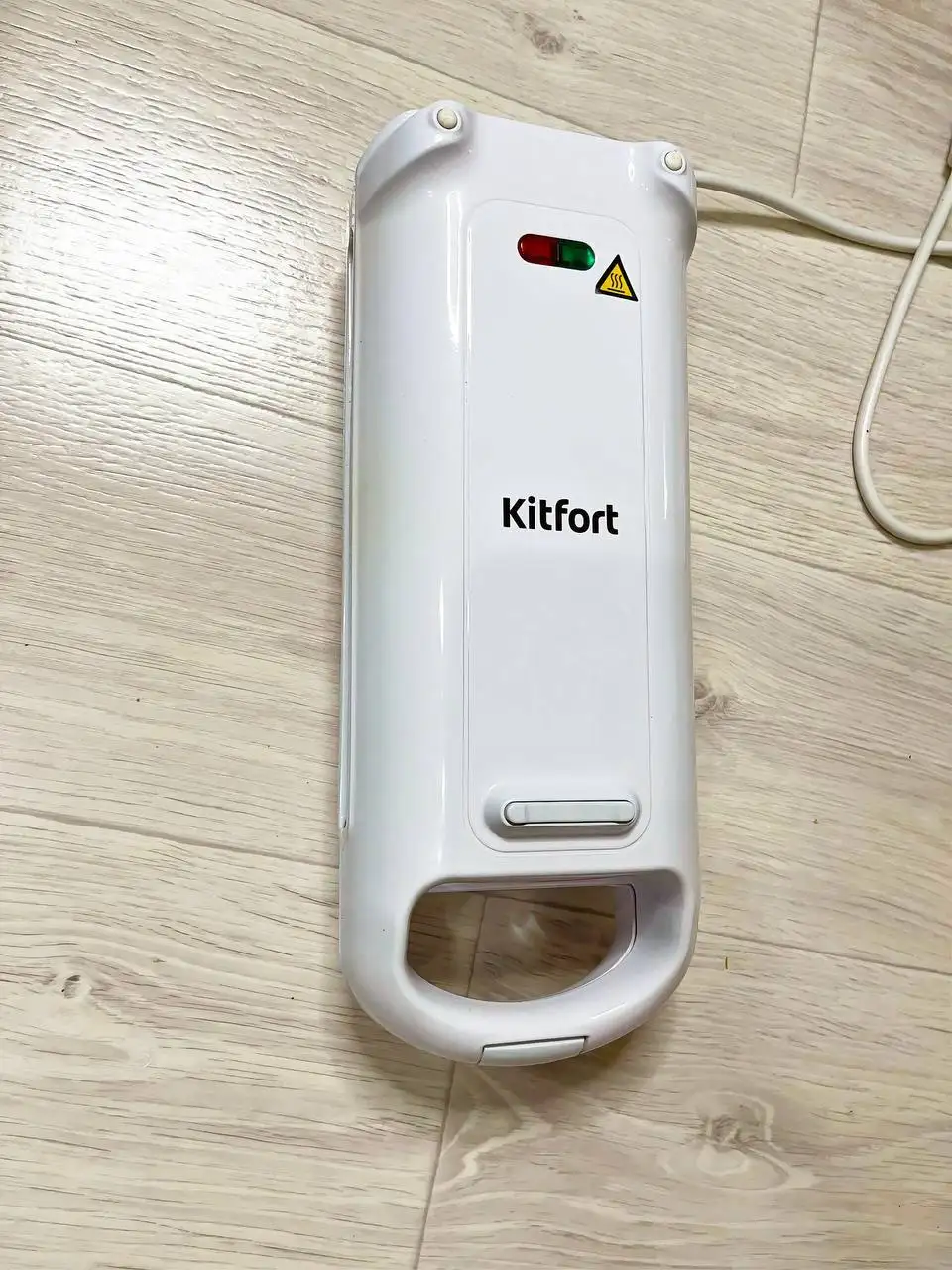 Вафельница Kitfort KT-1643 - Барахолка в Люберцы