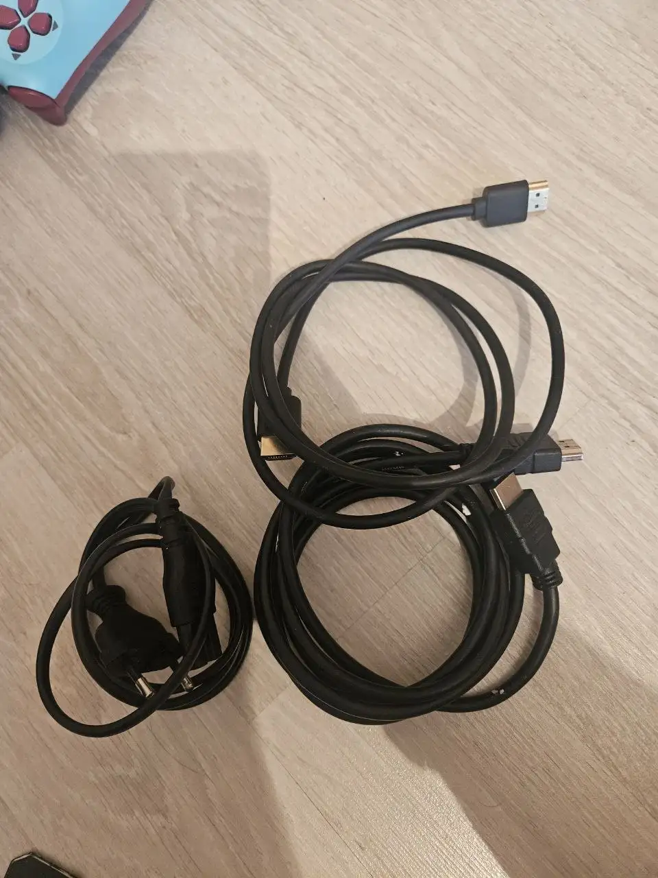 Продажа PlayStation 4 с играми и геймпадами - Игровые приставки (Электроника) в Люберцы