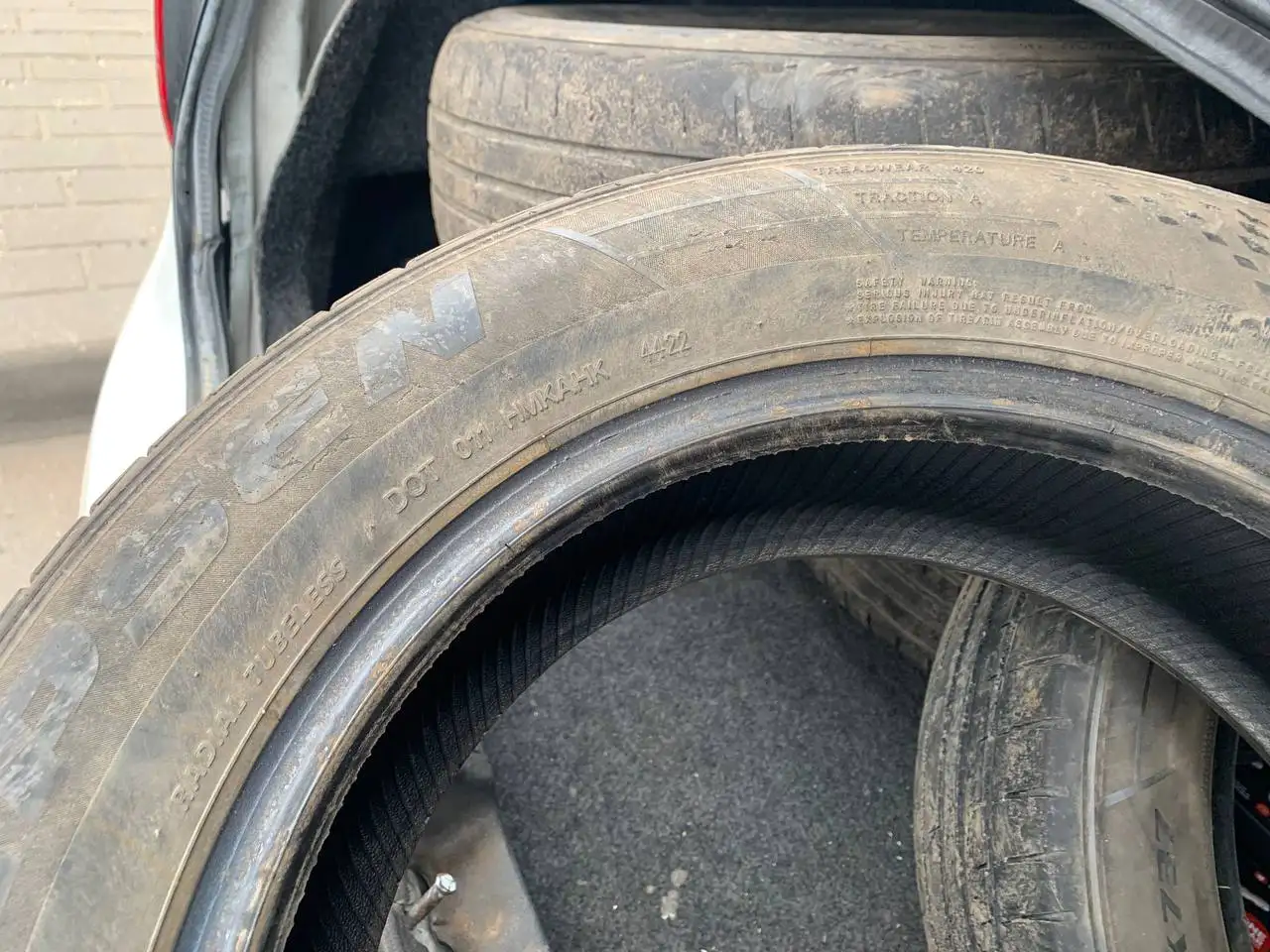 Продажа шин R15 в идеальном состоянии - Шины и диски (Авто) в Некрасовка