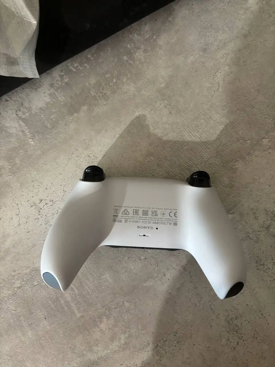 Геймпад PS5 Dualsense в идеальном состоянии - Игровые аксессуары (Электроника) в Некрасовка