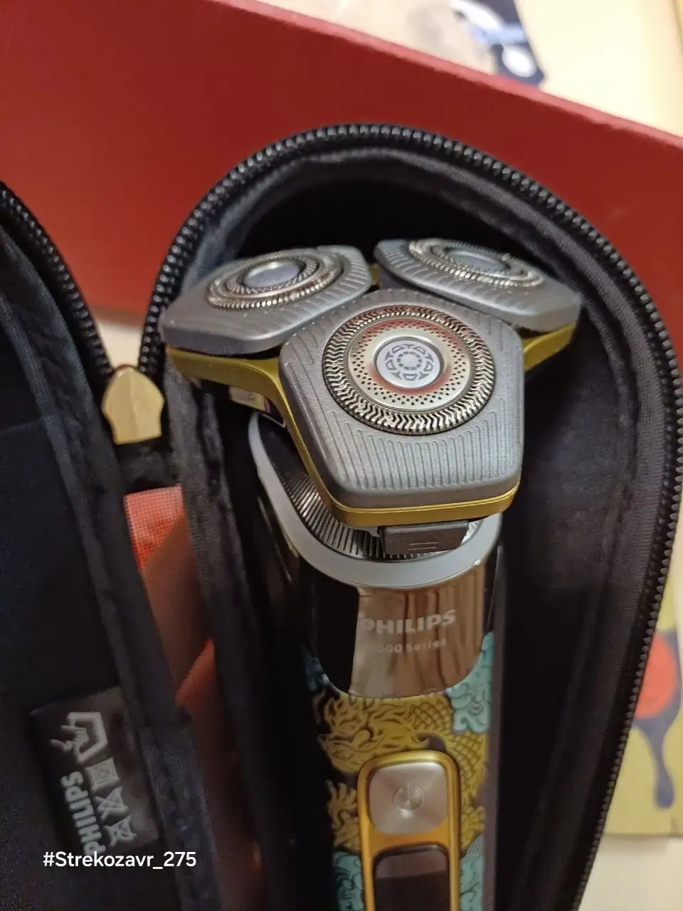 Электробритва Philips Shaver series 9000 S9889/88 в подарочной коробке - Бритвы и эпиляторы (Электроника) в Некрасовка, Люберцы