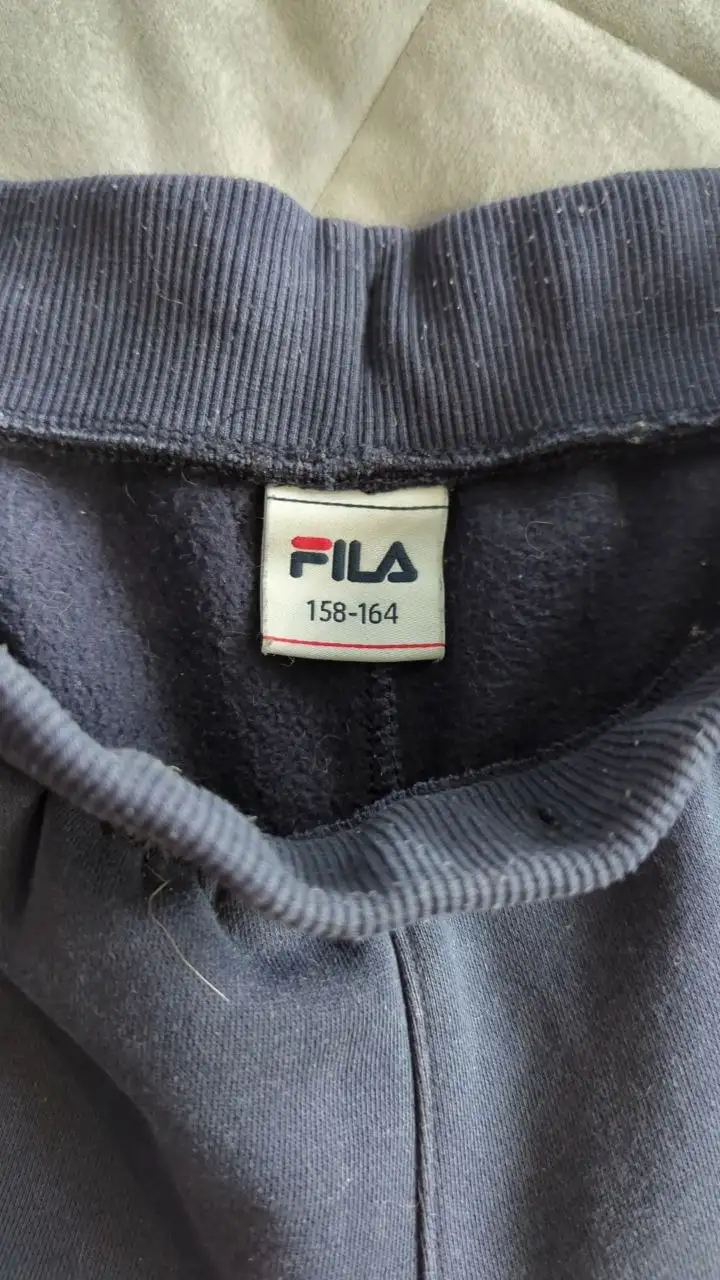 Хлопковые спортивные штанцы Fila с начесоном - Спортивная одежда (Одежда) в Люберцы