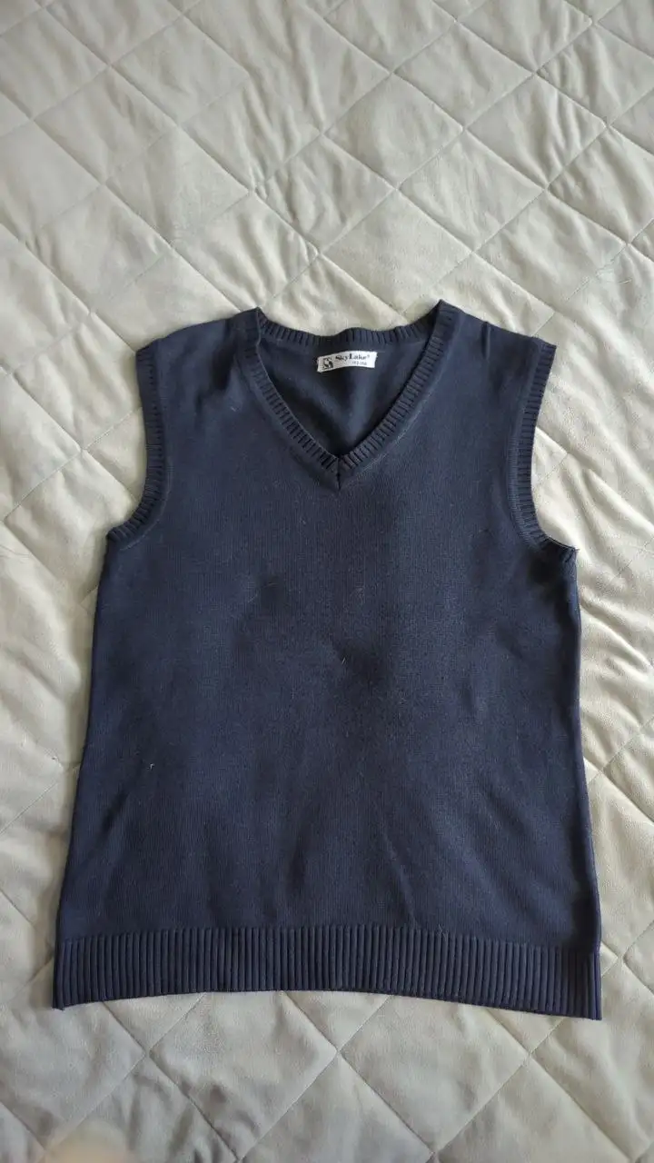 Школьный жилет 152-158 идеальное состояние - Школьная форма (Одежда) в Люберцы