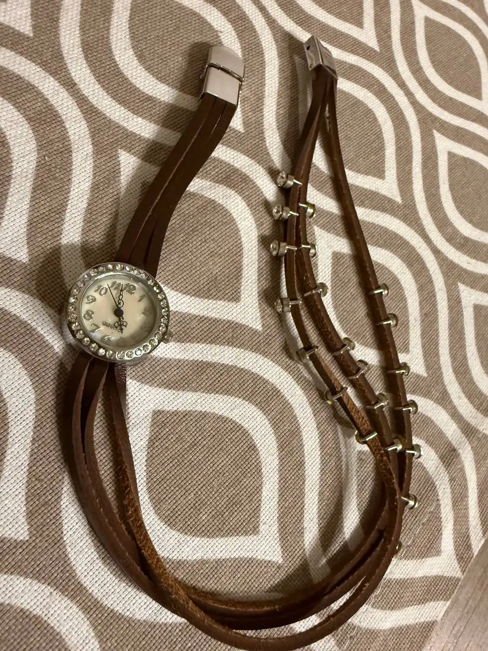 Часы рабочие с новой батарейкой - Часы (Барахолка) в Люберцы